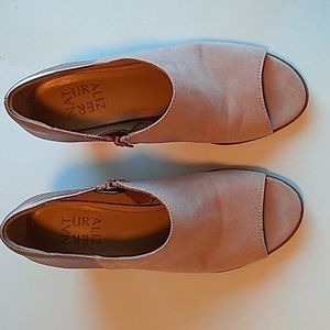 Naturalizer Lola Peep Toe Booties, Size 6 1/2, Mauve Rose